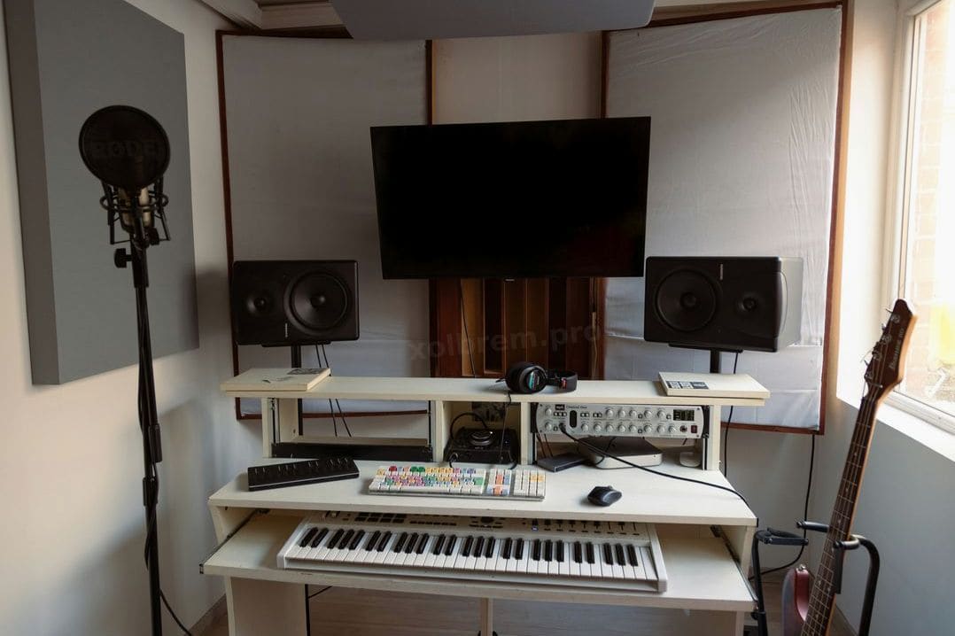 ピアノ・アコースティック楽器収録
